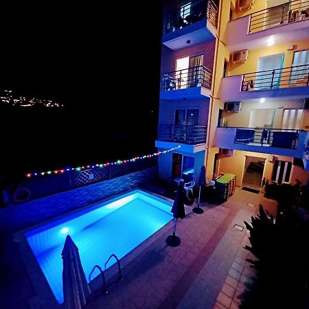 Olympic Star Aparthotel Hersonissos  Bagian luar foto