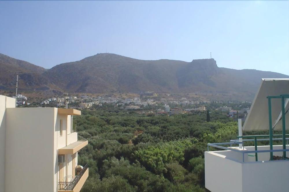 Olympic Star Aparthotel Hersonissos  Bagian luar foto