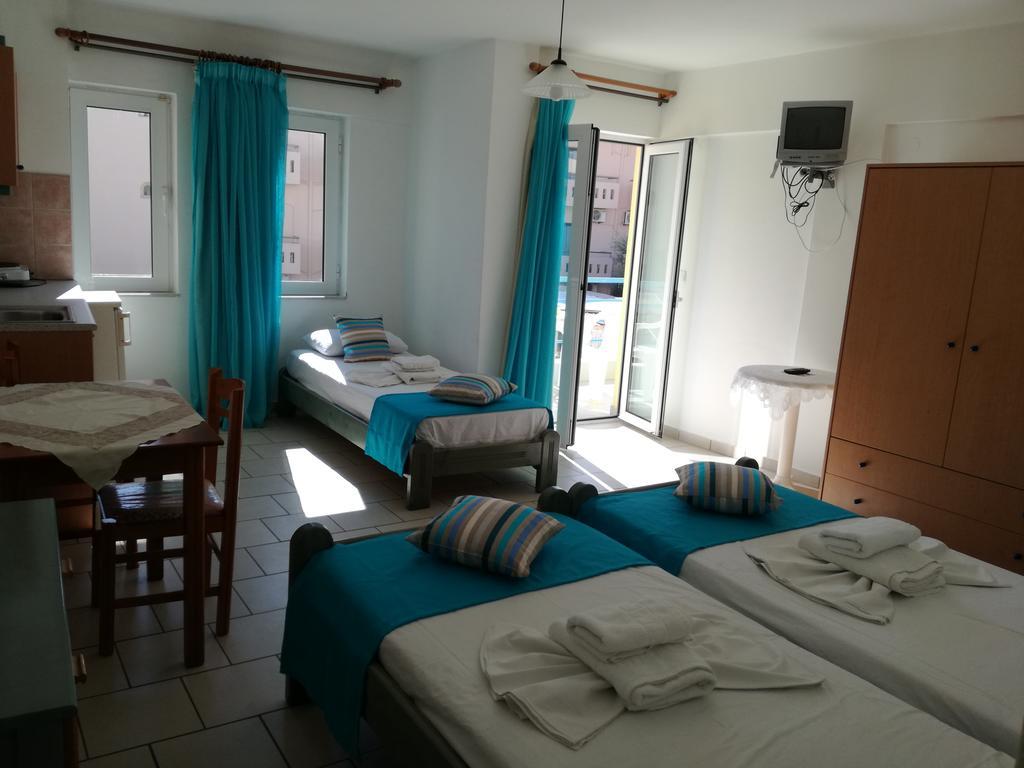 Olympic Star Aparthotel Hersonissos  Bagian luar foto