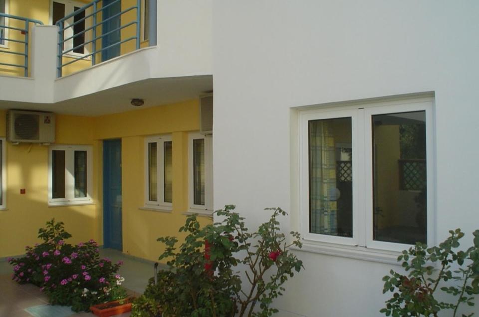 Olympic Star Aparthotel Hersonissos  Bagian luar foto